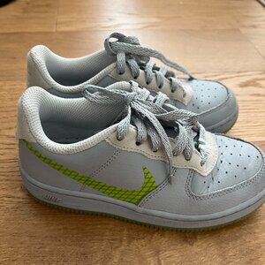 Kid's Nike Dunk Low